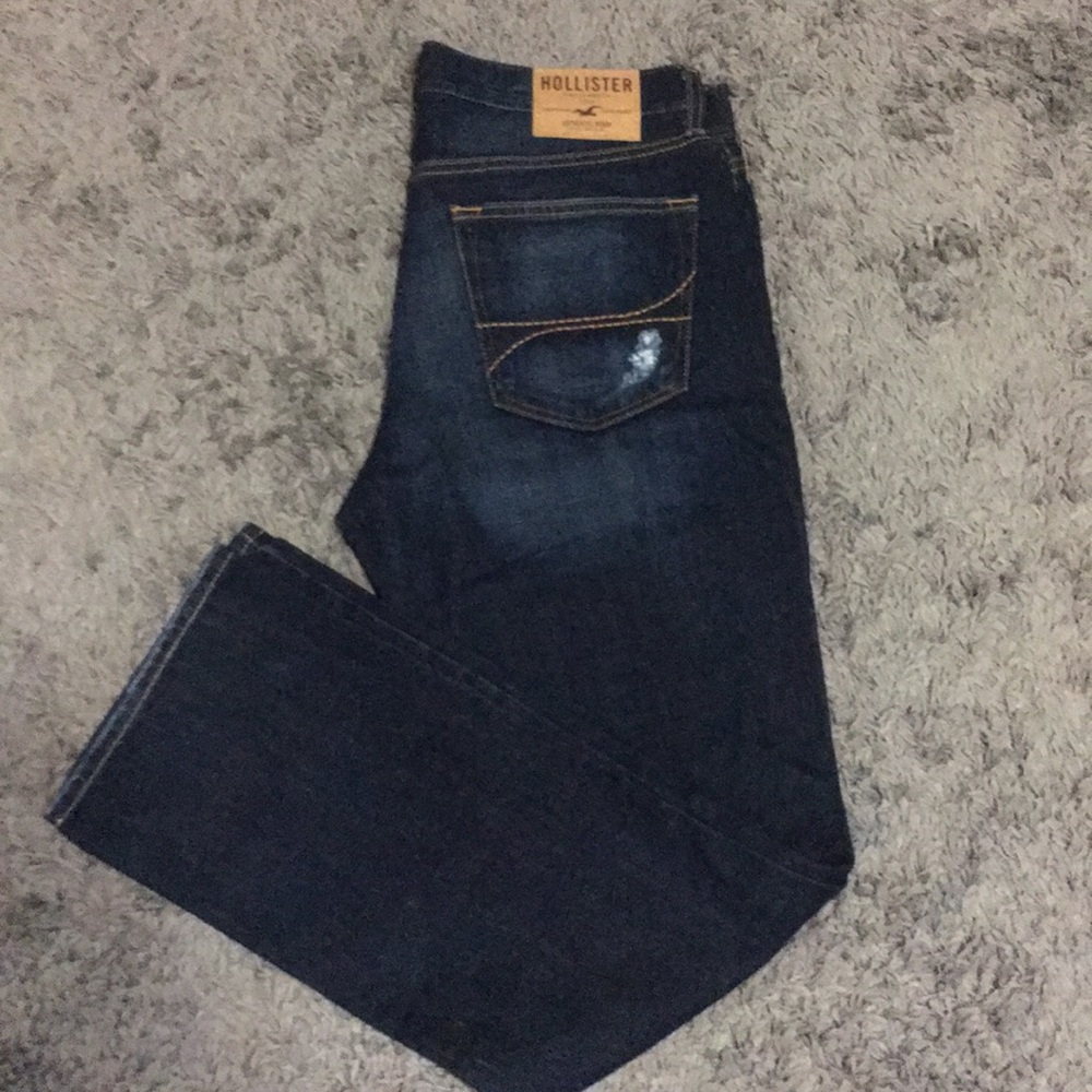 Hollister Classic Straight Jeans